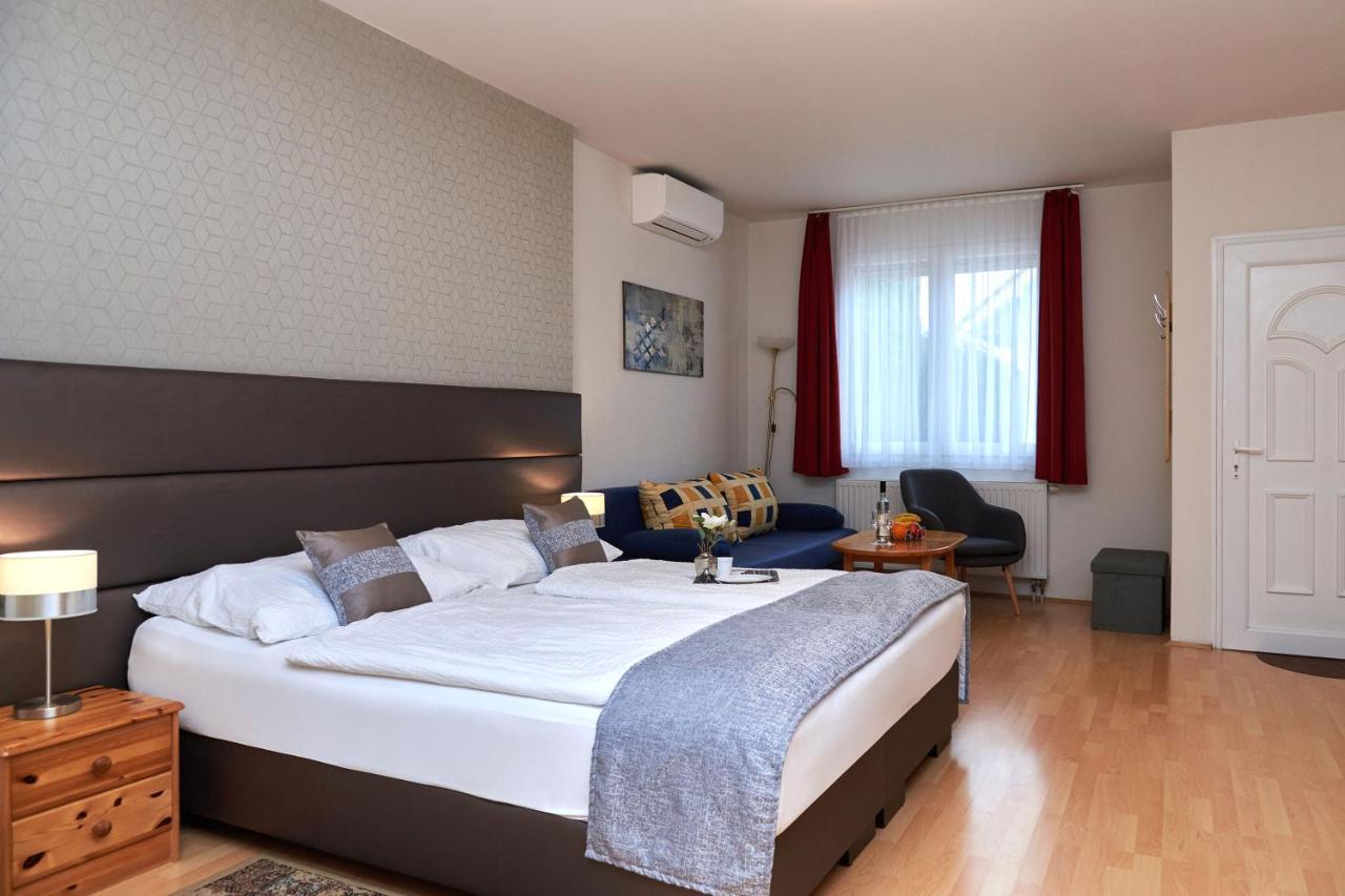 Apartman Brigitte Buekfuerdo Екстер'єр фото