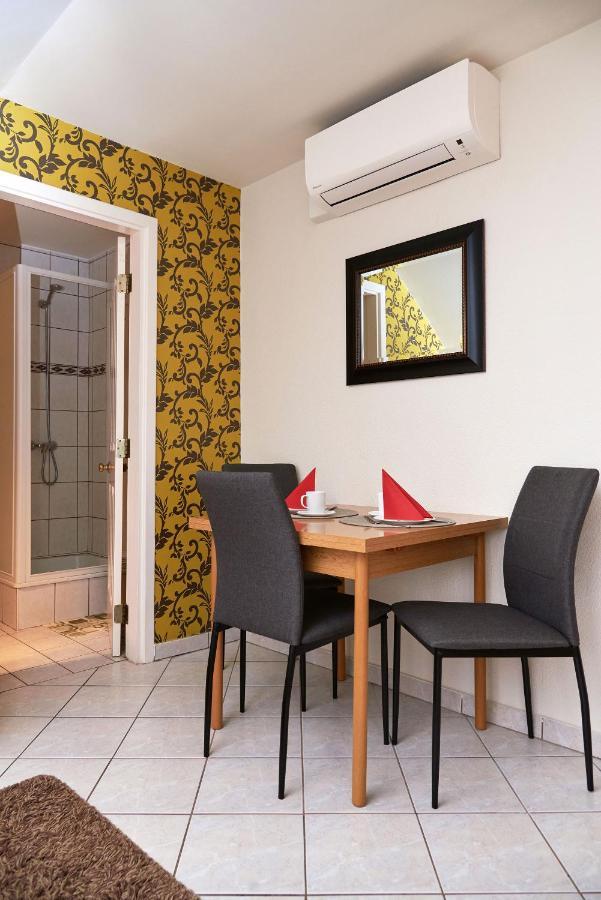 Apartman Brigitte Buekfuerdo Екстер'єр фото