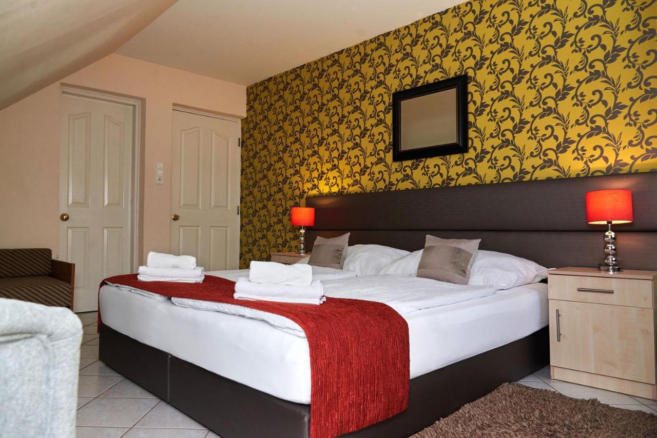 Apartman Brigitte Buekfuerdo Екстер'єр фото
