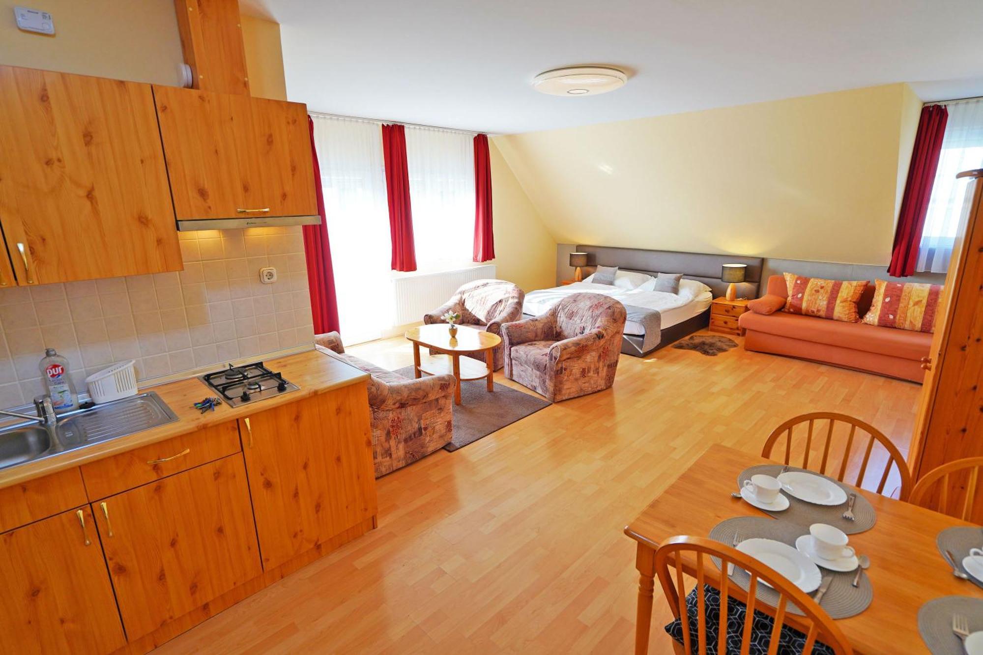 Apartman Brigitte Buekfuerdo Екстер'єр фото