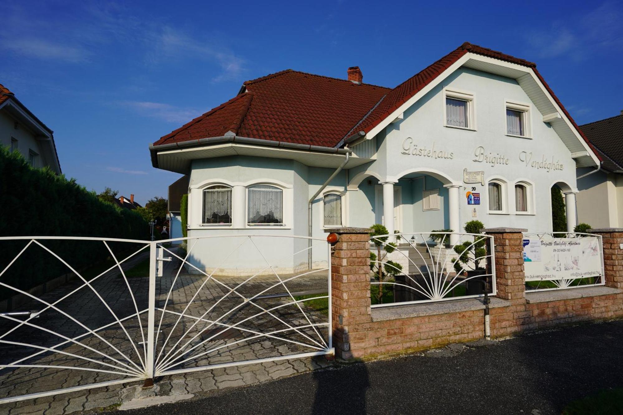 Apartman Brigitte Buekfuerdo Екстер'єр фото